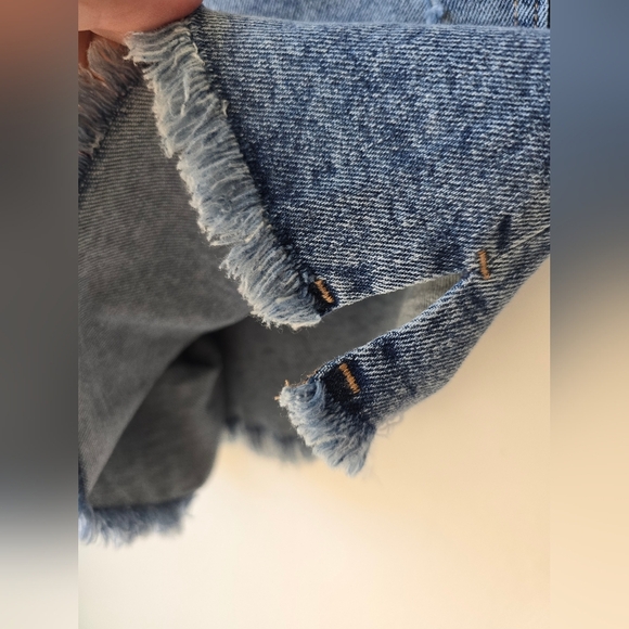 Rachel Rachel Roy High Rise Distressed Jean Denim Shorts Size 10 M - Picture 6 of 7